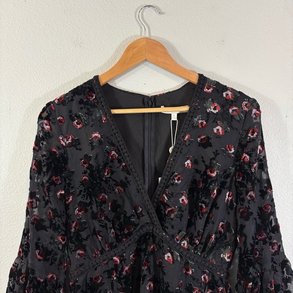 WAYF Black Floral V-Neck Mini Dress Size M Burnout Velvet Sheer Long Sleeve - Picture 2 of 12